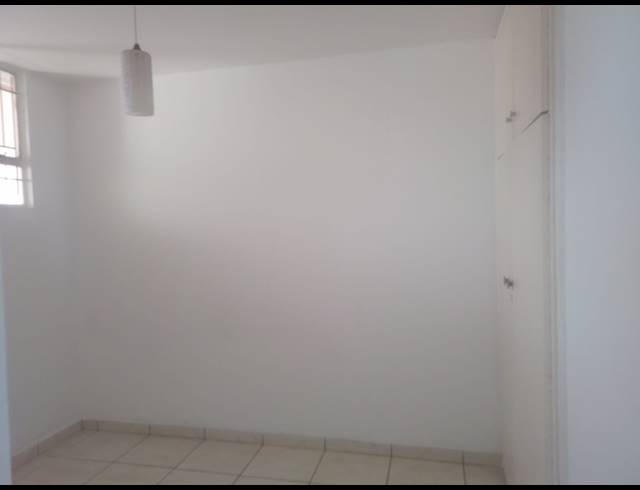 2 BEDROOM FLAT FOR SALE IN GLENWOOD